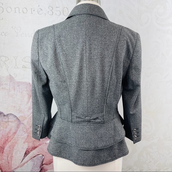 White House Black Market tailored jacket flare hips Size 6 - Picture 4 of 13